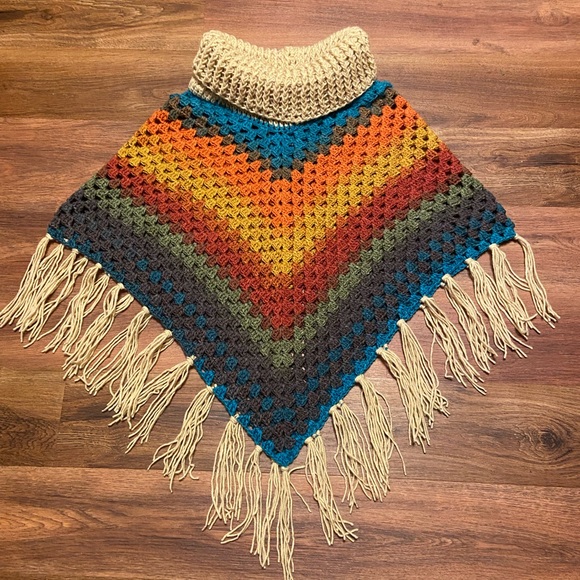 - Crochet Boho Poncho - Picture 7 of 8